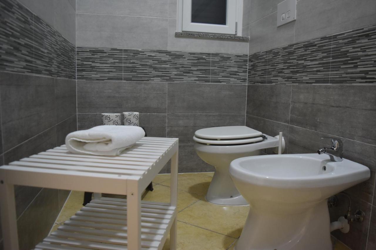 Bed & Breakfast Domus Pepe Scalea Exteriör bild